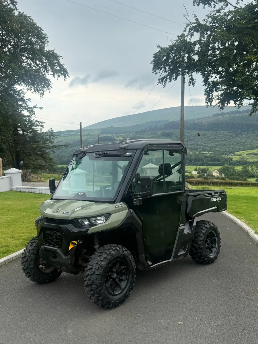 2021 Can am Traxter HD8 - Image 1