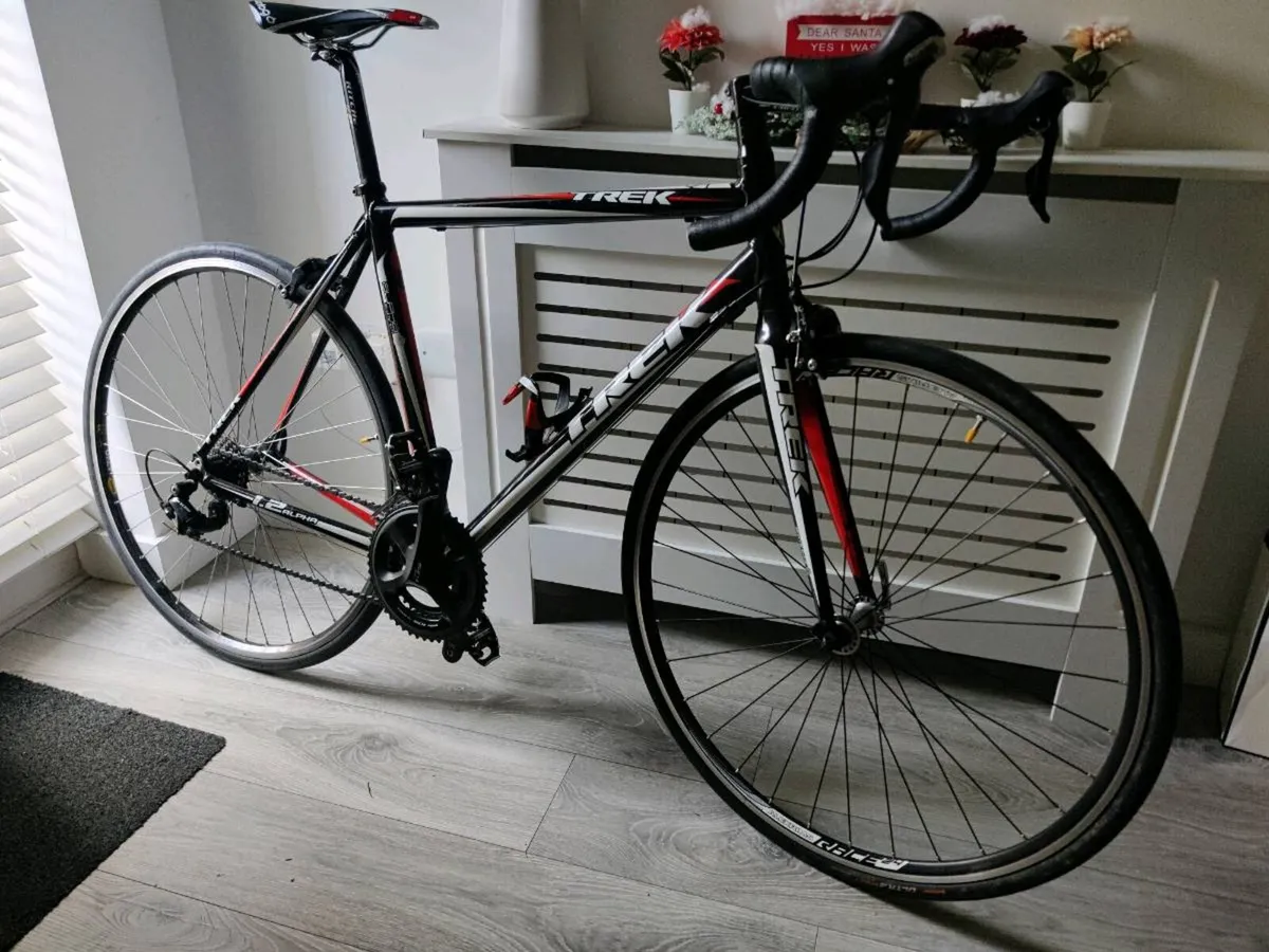 Trek 1.2 Alpha, Road Bike, Shimano 105 Set - Image 2