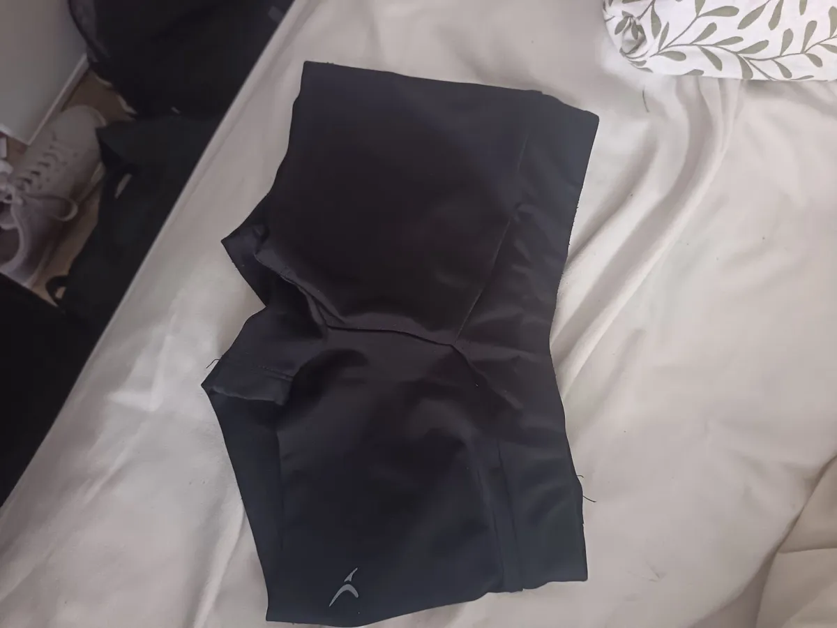 Hamilton Acro outfit - Image 3