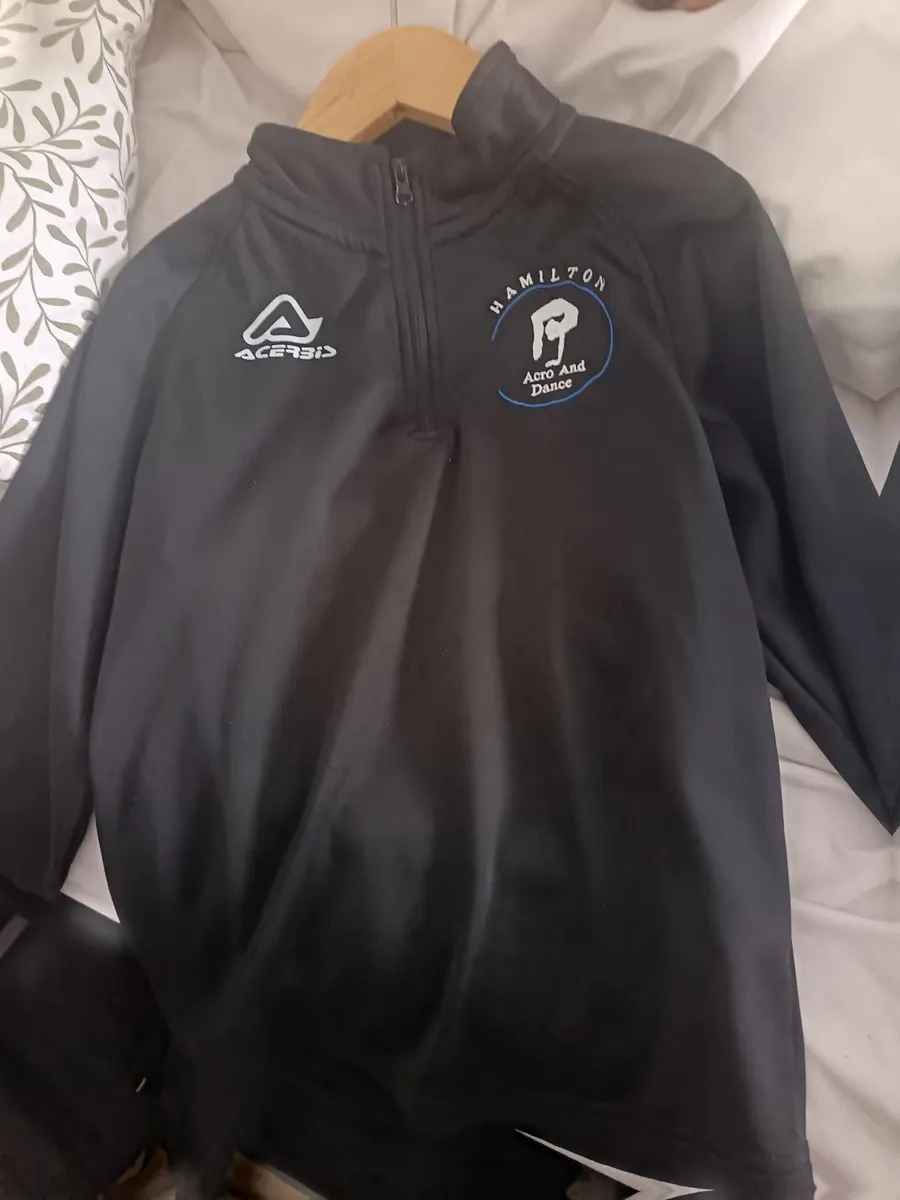 Hamilton Acro outfit - Image 1