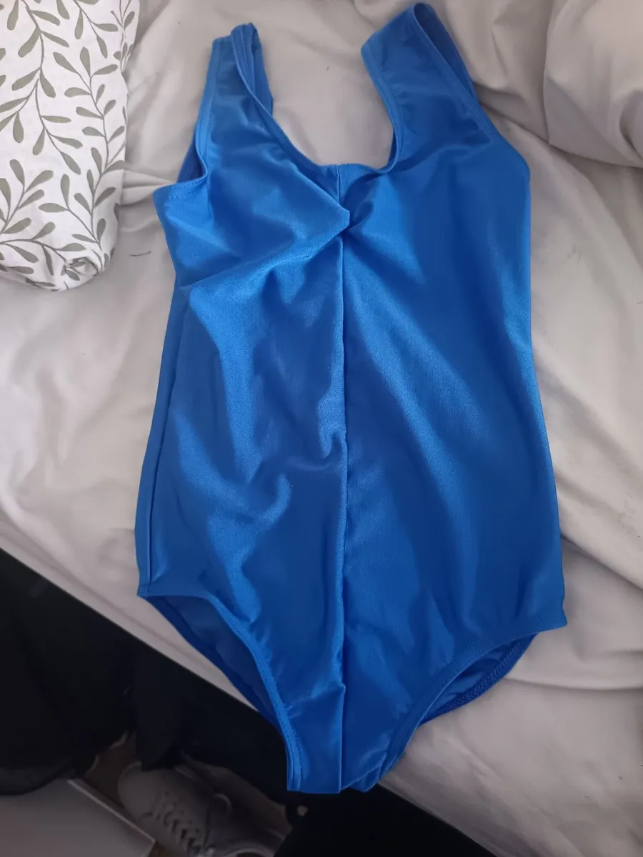 Hamilton Acro outfit - Image 2
