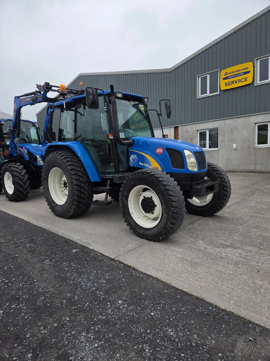 2008 New Holland TL80 A - Image 2