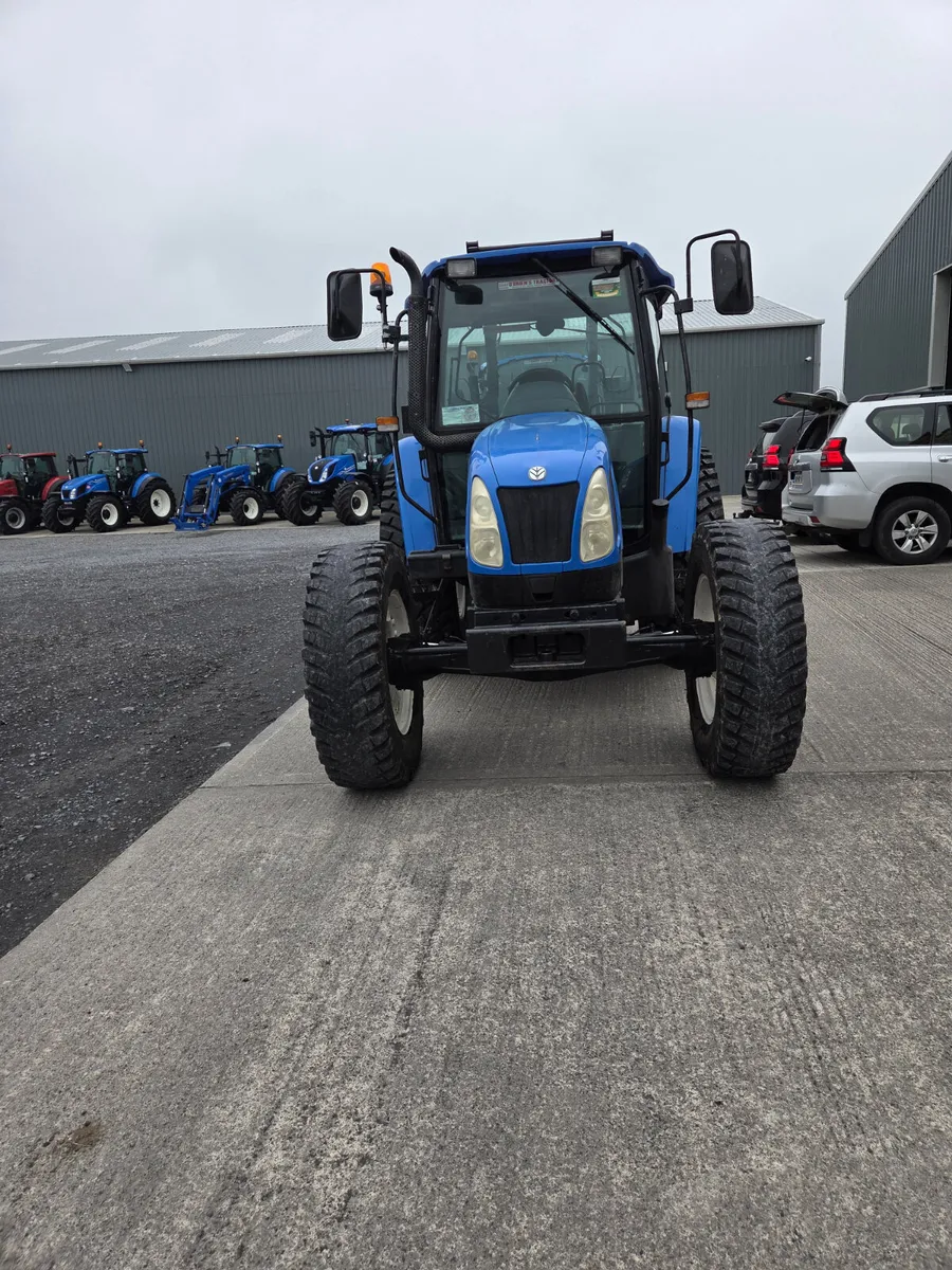 2008 New Holland TL80 A - Image 4