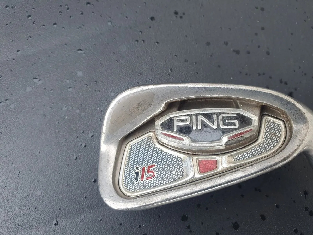Ping i15 irons - Image 3