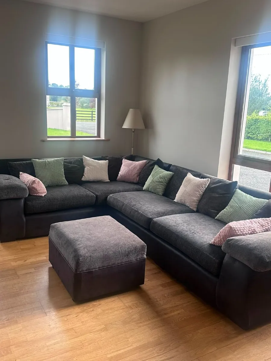 Dark Grey L‑Shaped Sofa Set - Image 2