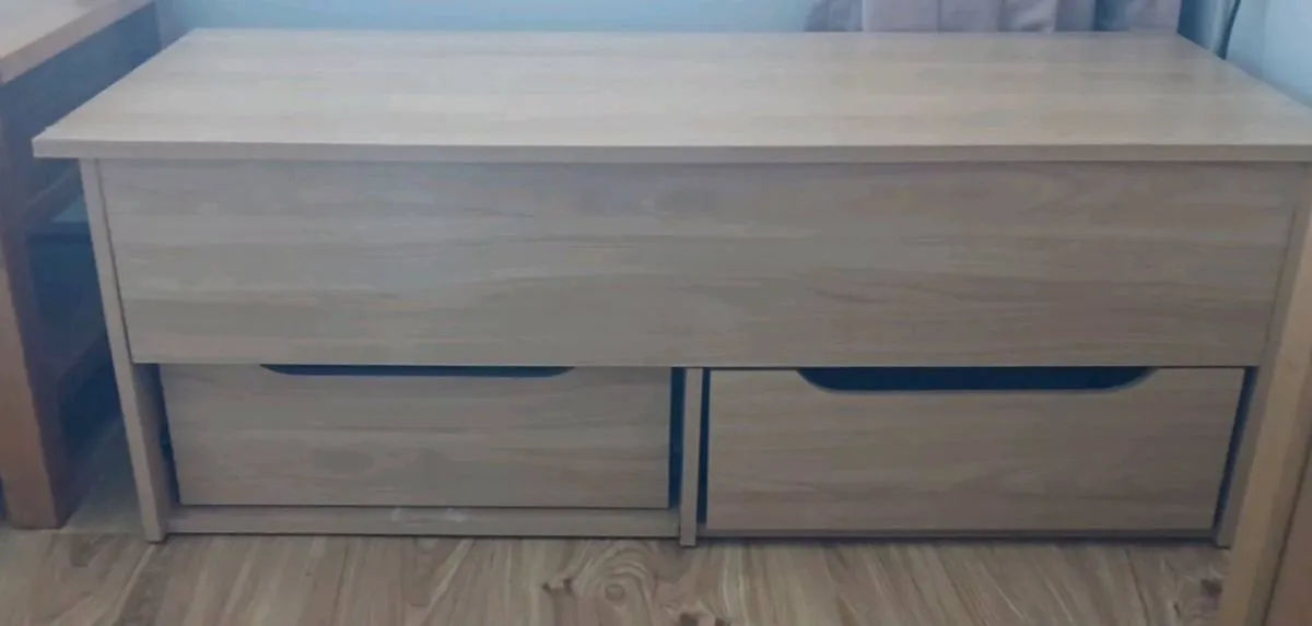 Table - Image 2