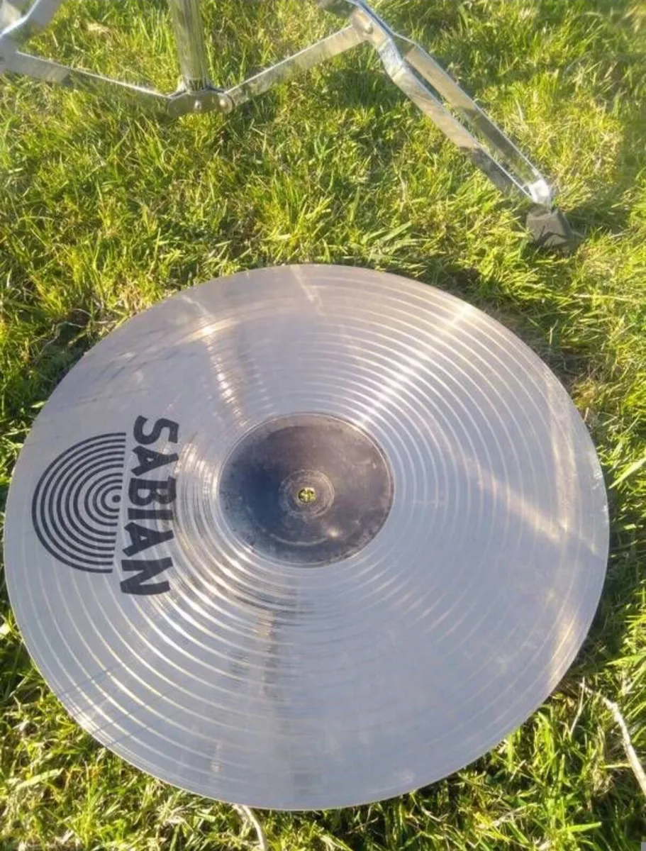 Sabian AA Metal X 17 " crash - Image 2