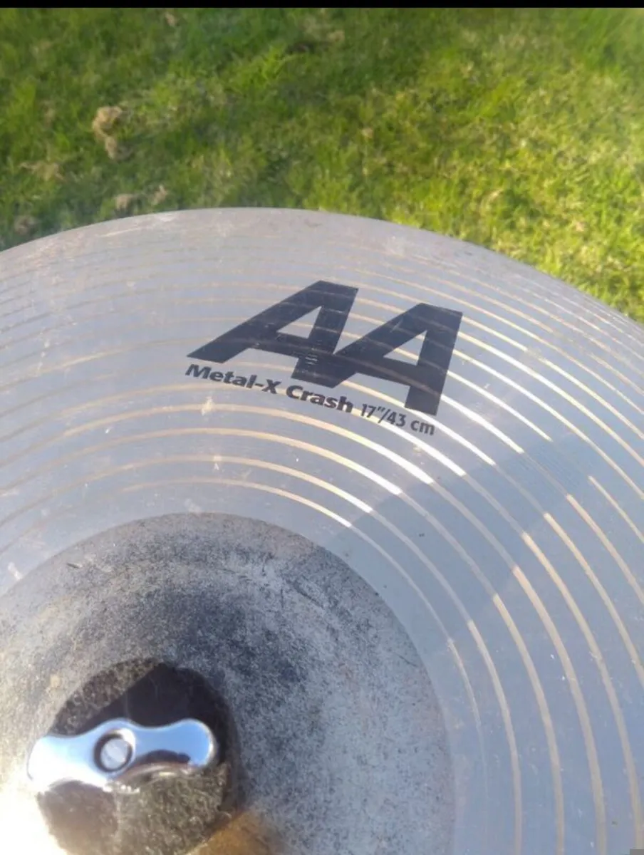 Sabian AA Metal X 17 " crash - Image 3