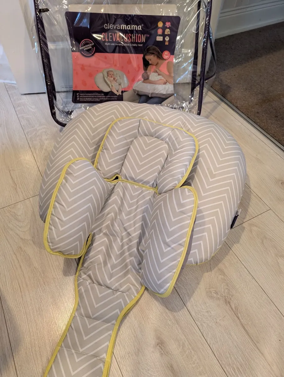 ClevaMama ClevaCushion 10-in-1 Nursing Pillow - Image 4