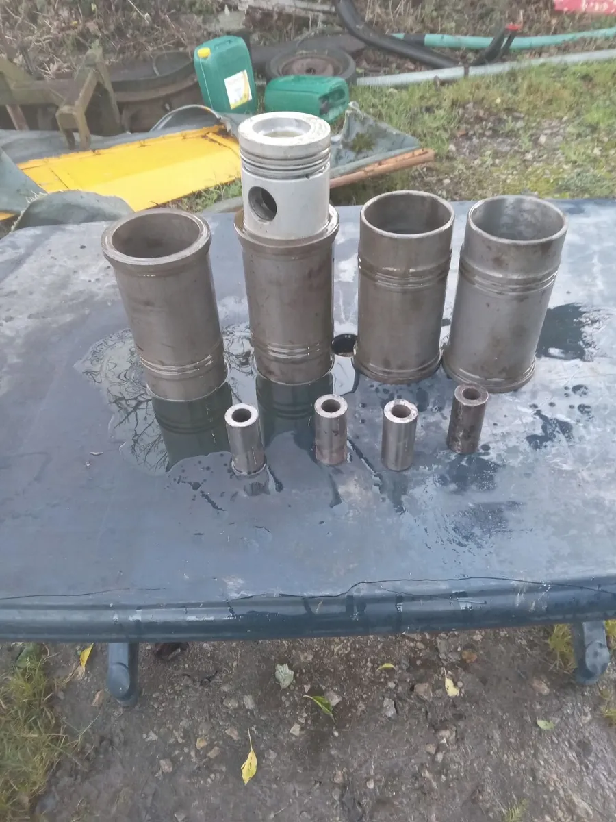 Zetor  ENGINE PARTS - Image 2