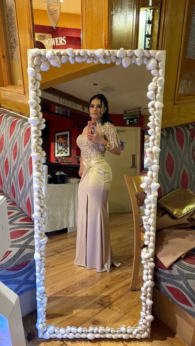 Party dress - Image 1