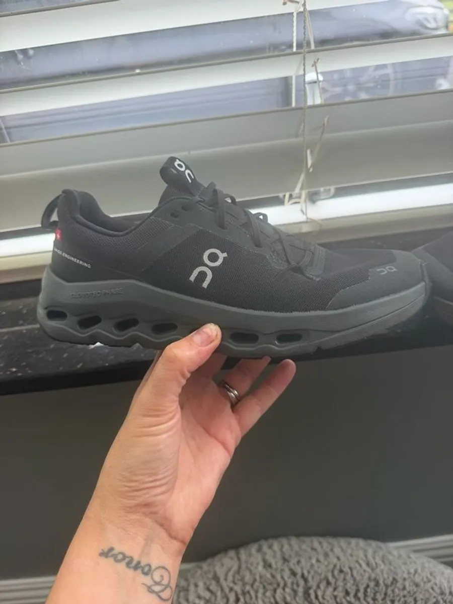 runners - Image 1