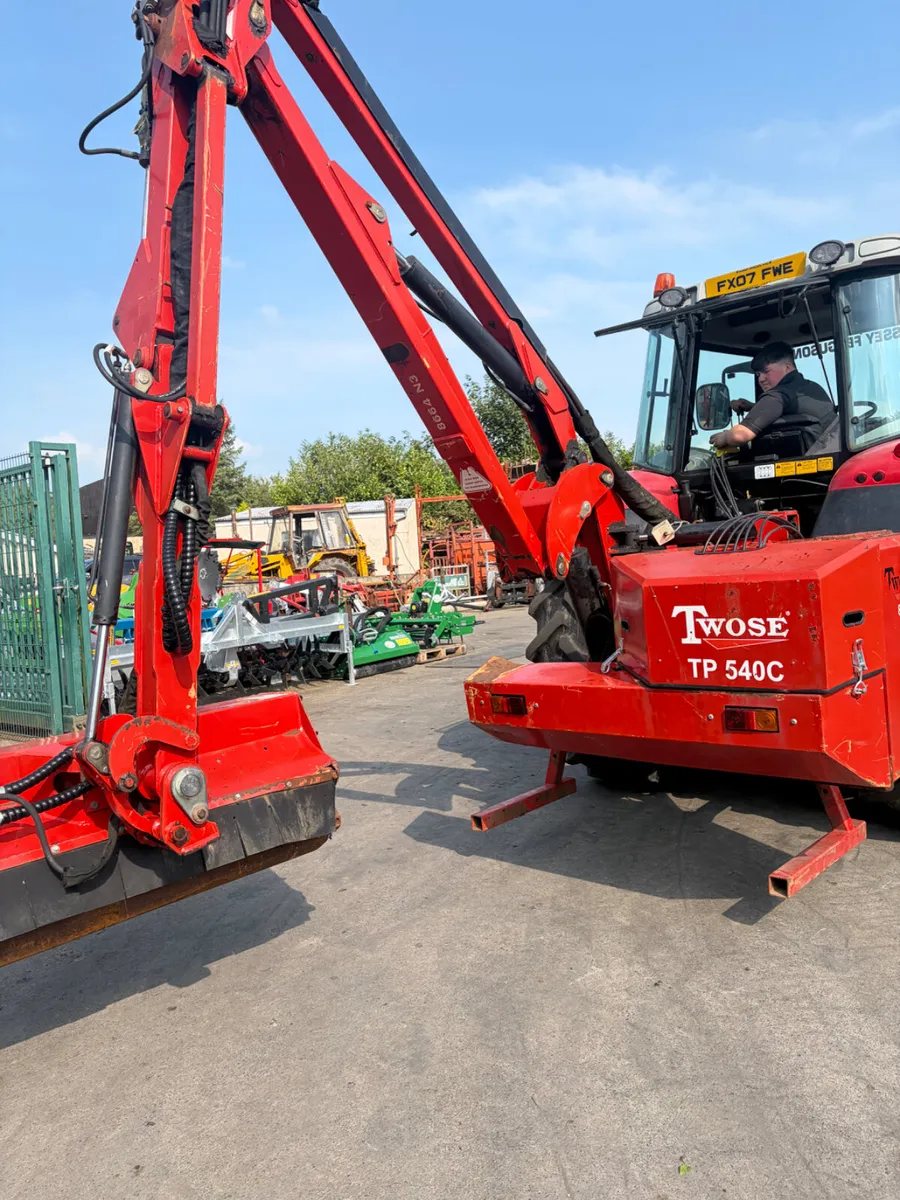 Twose TP540 Hedge Cutter - Image 2