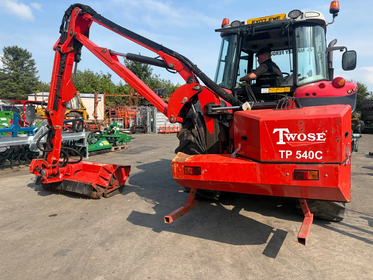 Twose TP540 Hedge Cutter - Image 1