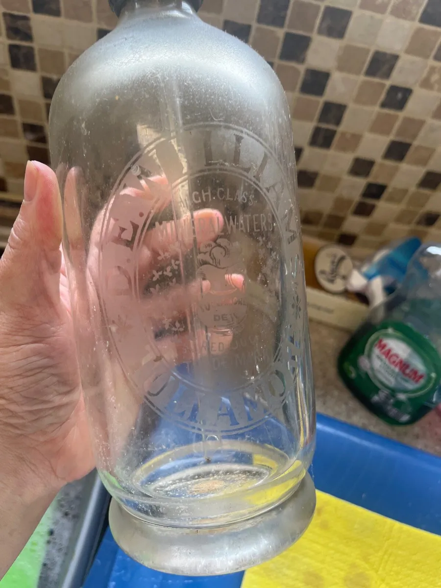 Soda bottle - Image 2