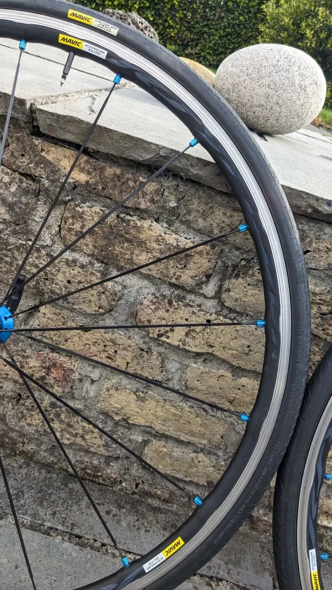 MAVIC Ksyrium Elite Road Bike Wheels - Image 3