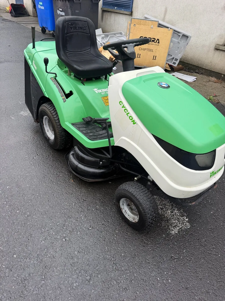 Viking ride on lawnmower - Image 2