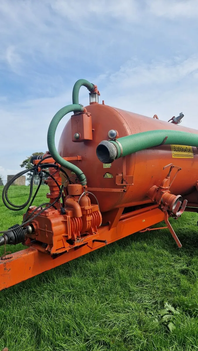 Slurry tanker - Image 2