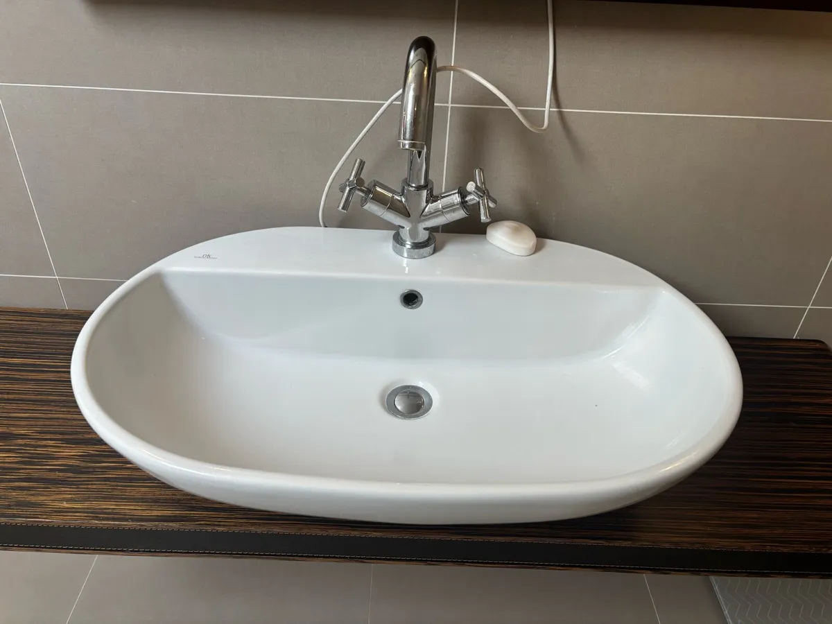 nk porcelanosa sink - Image 2