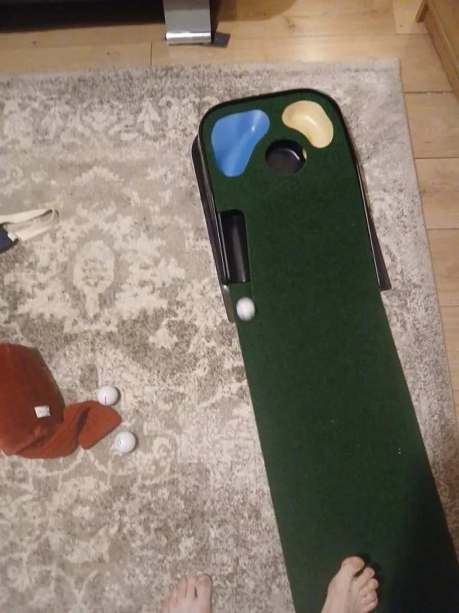 Golf putting mat offers please - Image 3