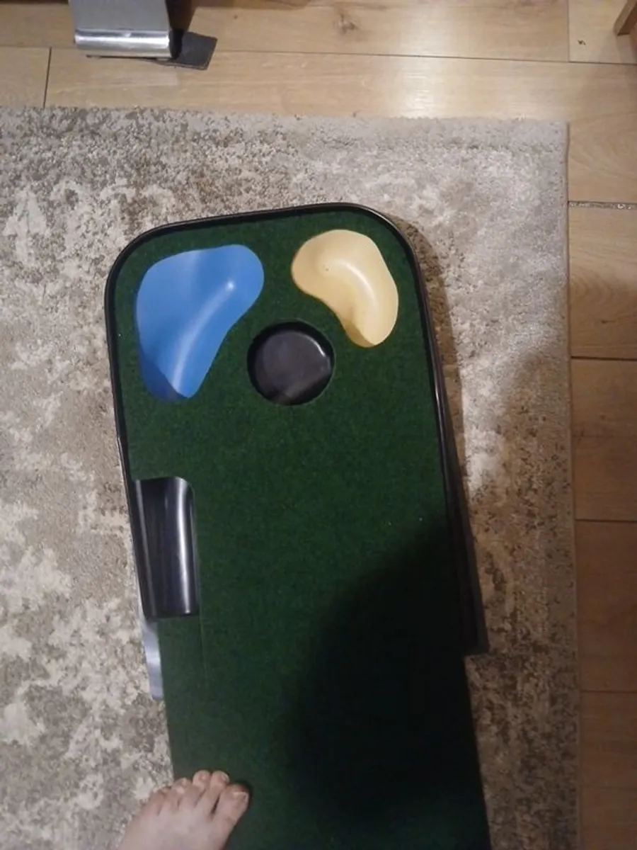 Golf putting mat offers please - Image 2