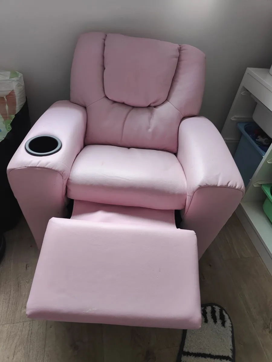 kids chairs - Image 3