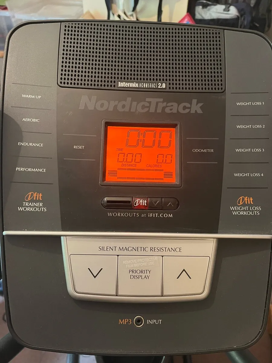 NordicTrack E7SV elliptical cross trainer - Image 3