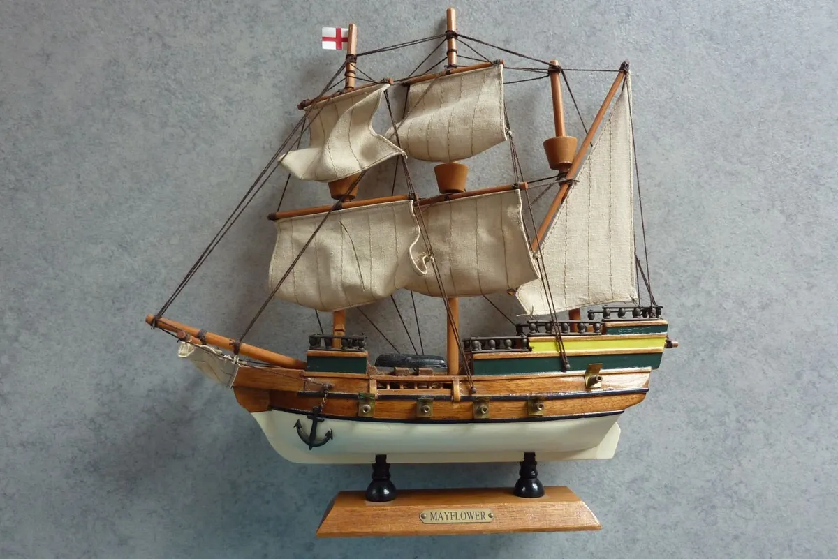 Mayflower model ship - Image 1