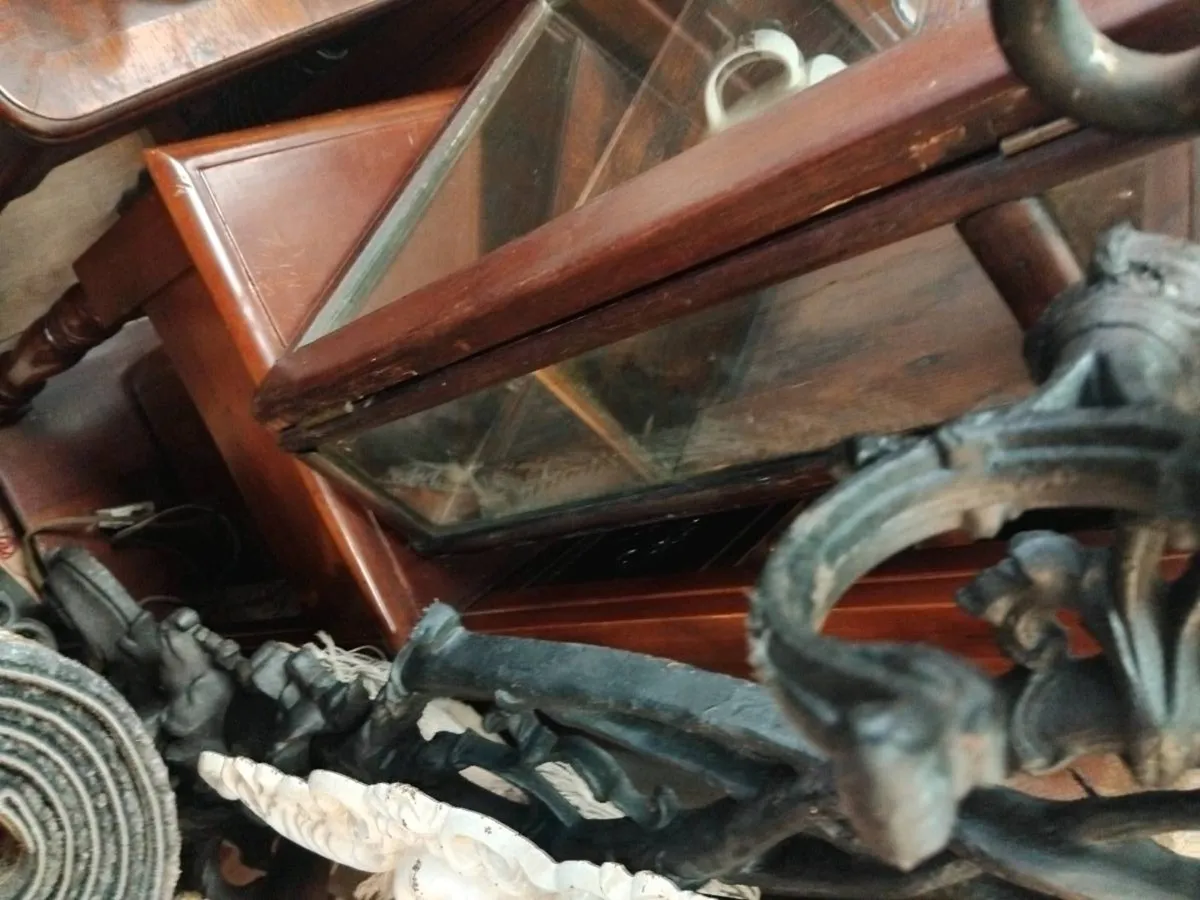 Antiques - Image 3