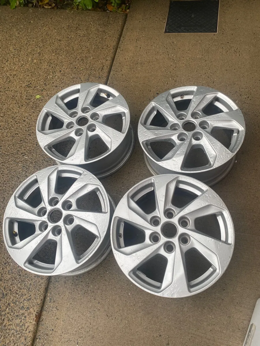 New ford transit Custom alloy rims - Image 1
