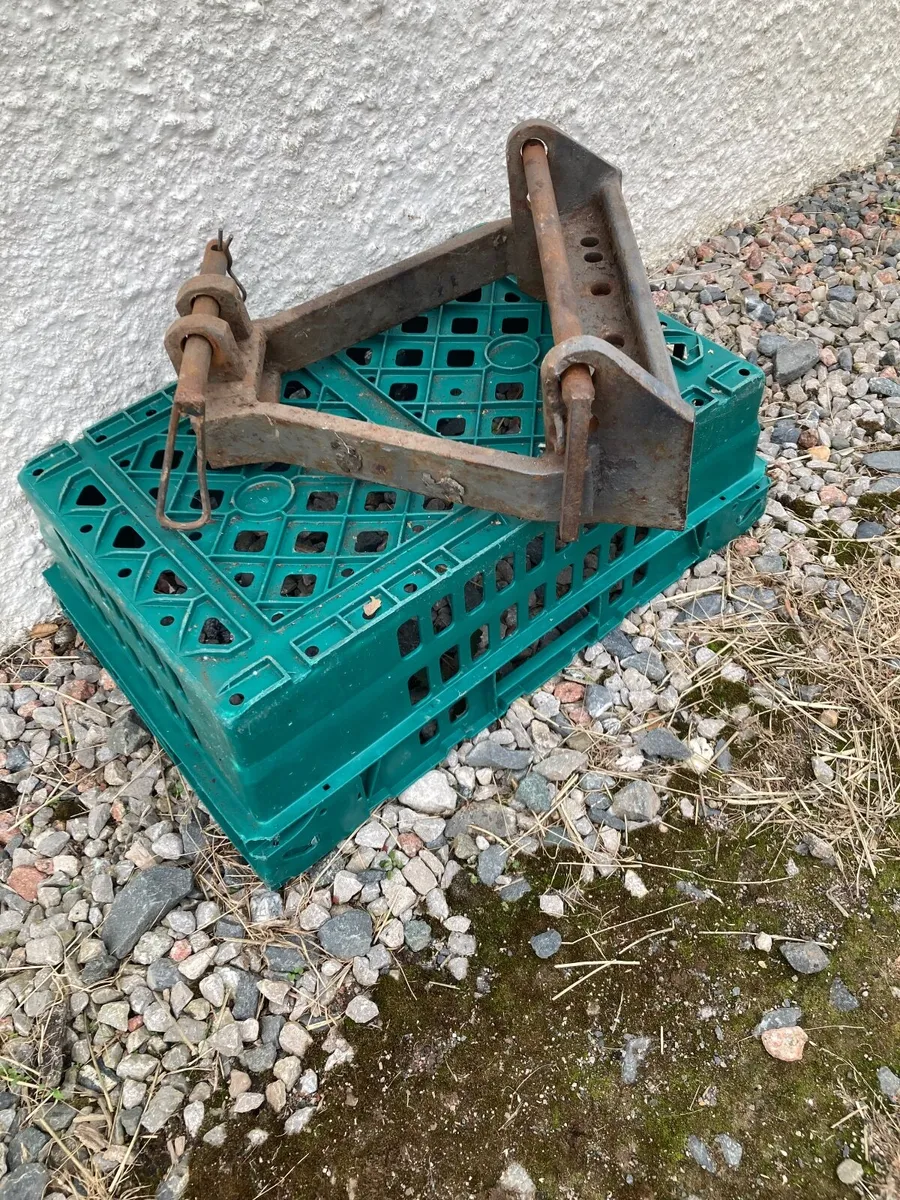 Massey Ferguson drawbar assembley - Image 4