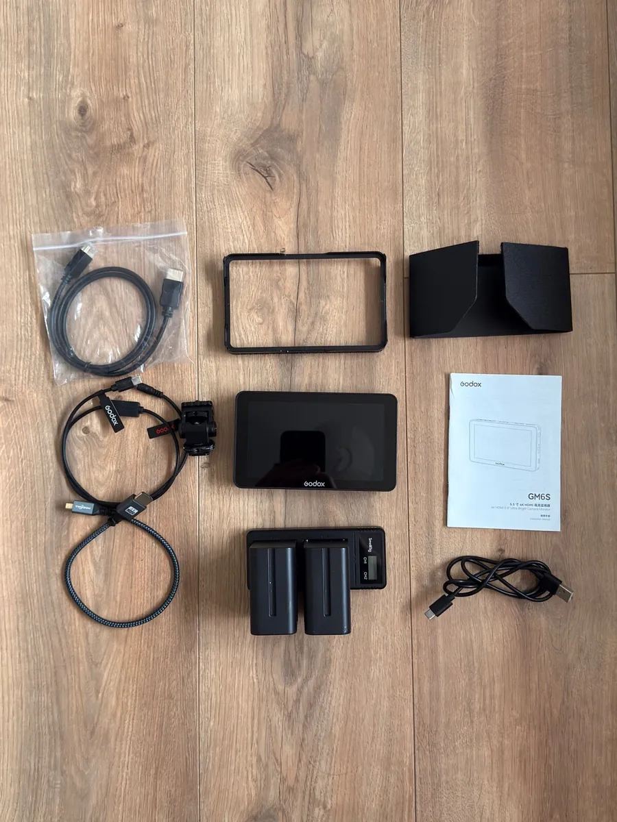 Godox GM6S Monitor & SmallRig Battery Pack Set - Image 1