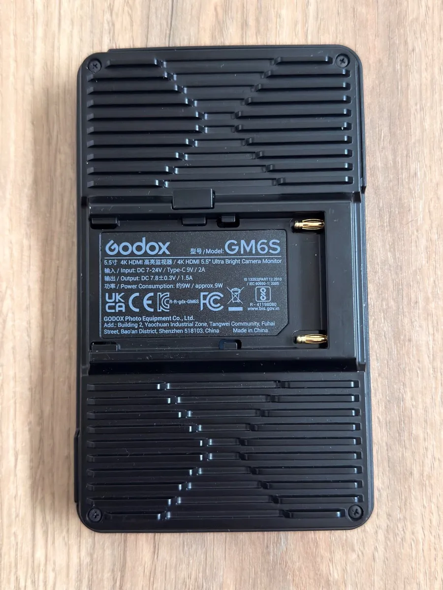 Godox GM6S Monitor & SmallRig Battery Pack Set - Image 4