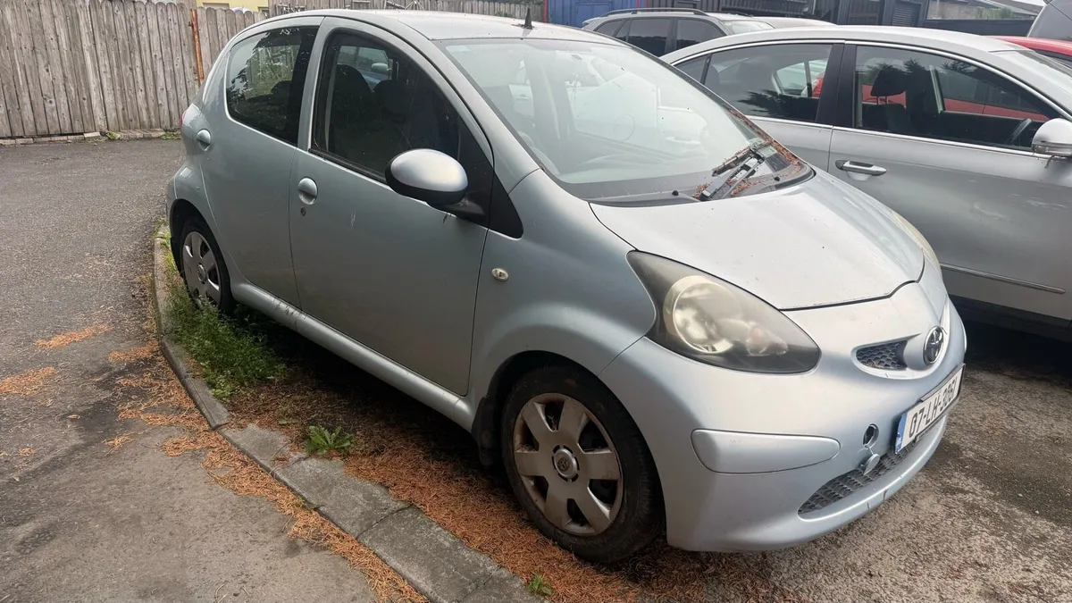 TIYOTA AYGO / PUG 107 / CITROEN c1