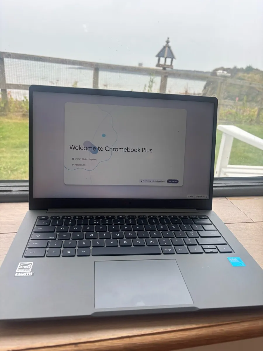 ASUS Chromebook Plus laptop - Image 2