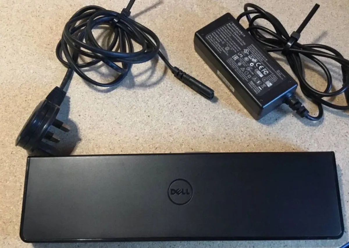 DELL D3000 USB3 PORT REPLICATOR DOCKING HDMI DVI - Image 1