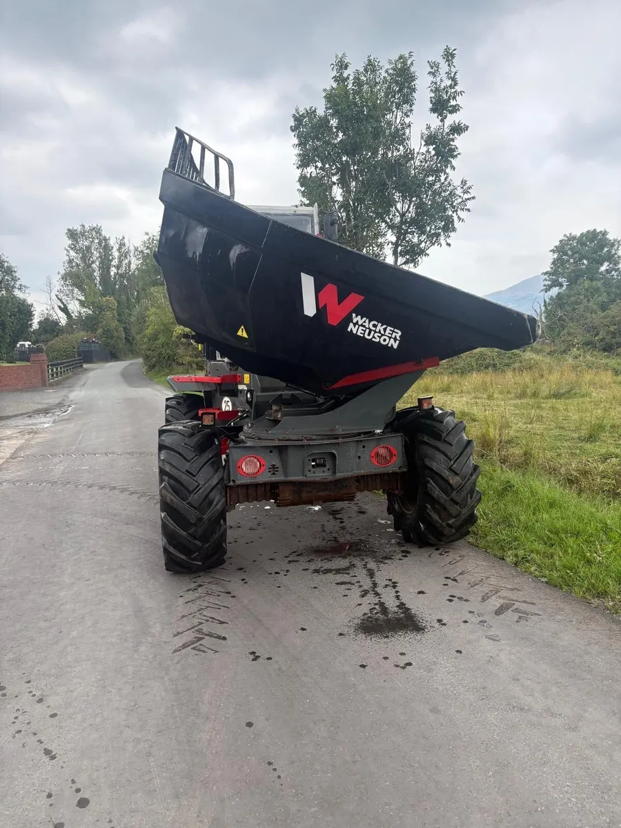 Wacker Neuson 6 tonne swivel dumper - Image 2
