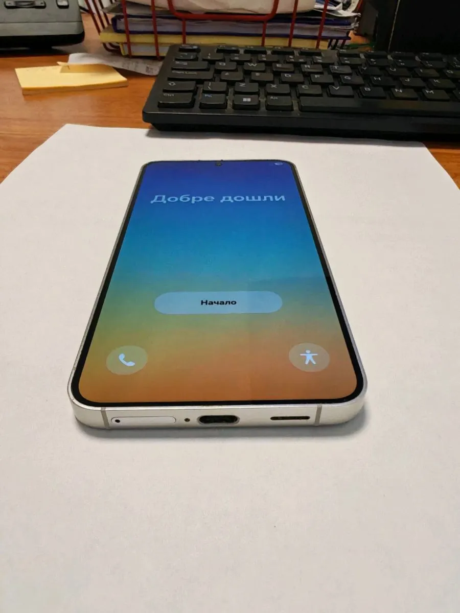 Samsung Galaxy S24 - Image 3