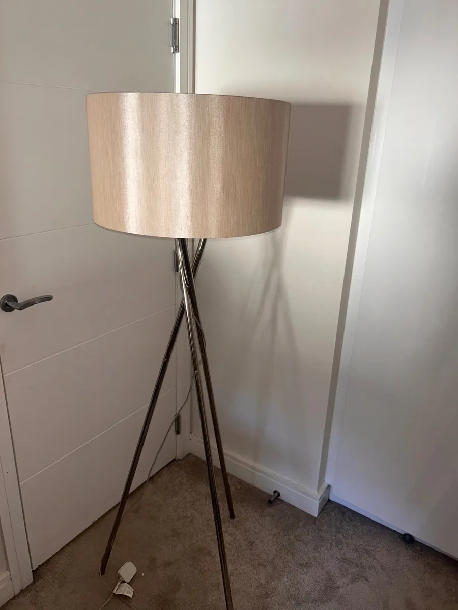 Lamp - Floor lamp - Image 1