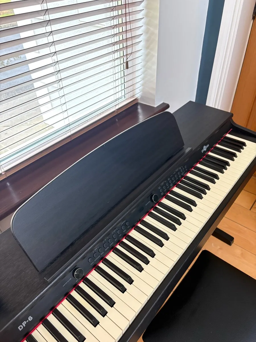 Digital Piano - Image 3
