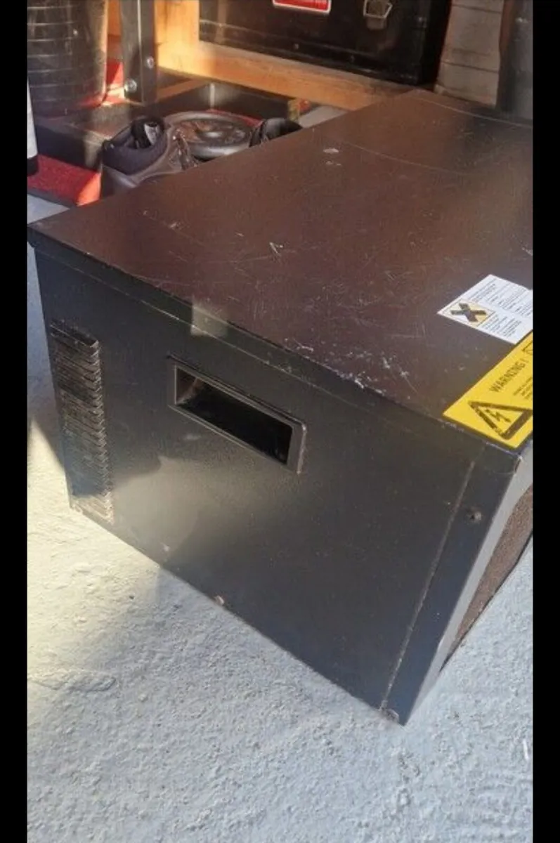 Dual Beer Cooler - Image 1