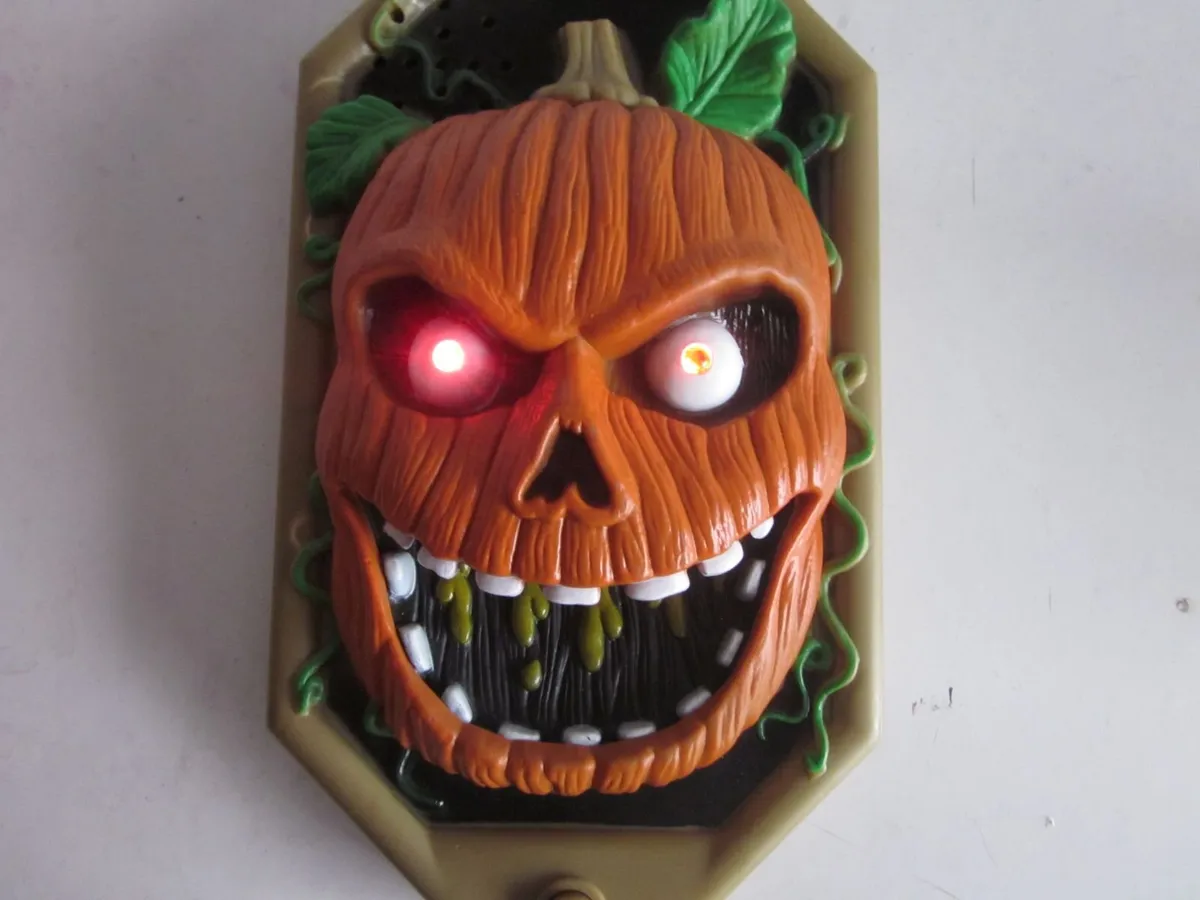 Animated Talking Jack-O-Lantern Door Bell - Image 3