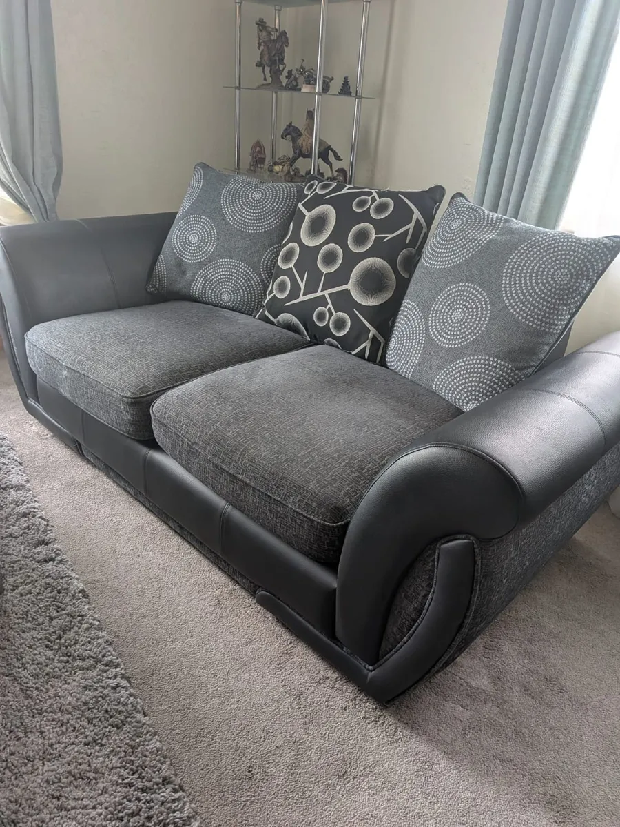 Sofa - Image 2