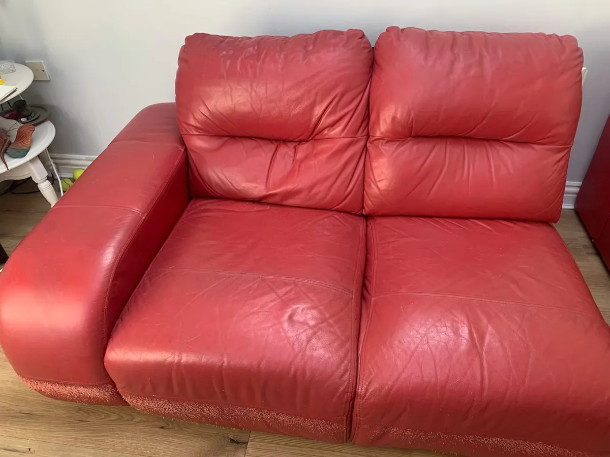 Free of Charge Red Leather Couch - Image 2