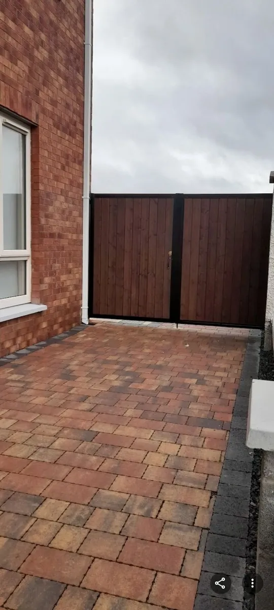 Gates - Image 3
