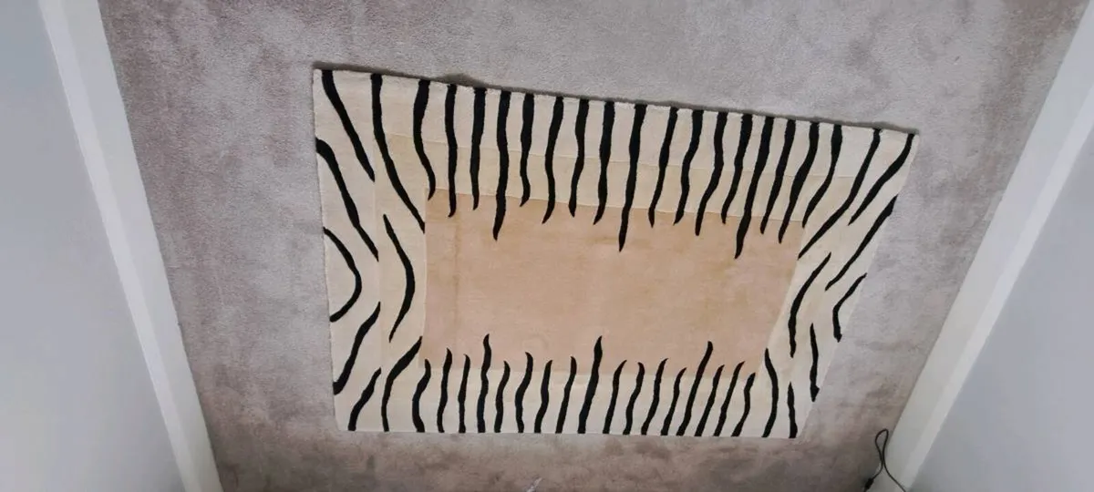Rug - Image 1