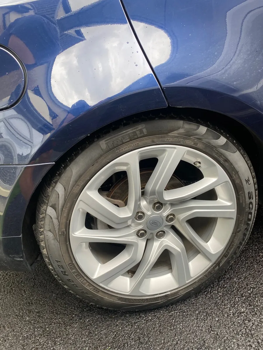 21” alloys new with 4 new scorpion tyre - Image 2