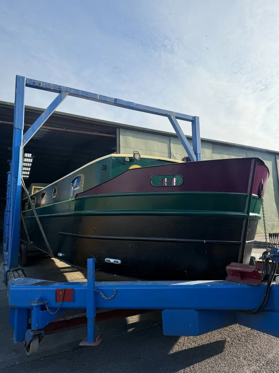 Thinking Of Getting Your Boat Painted this Winter? - Image 2