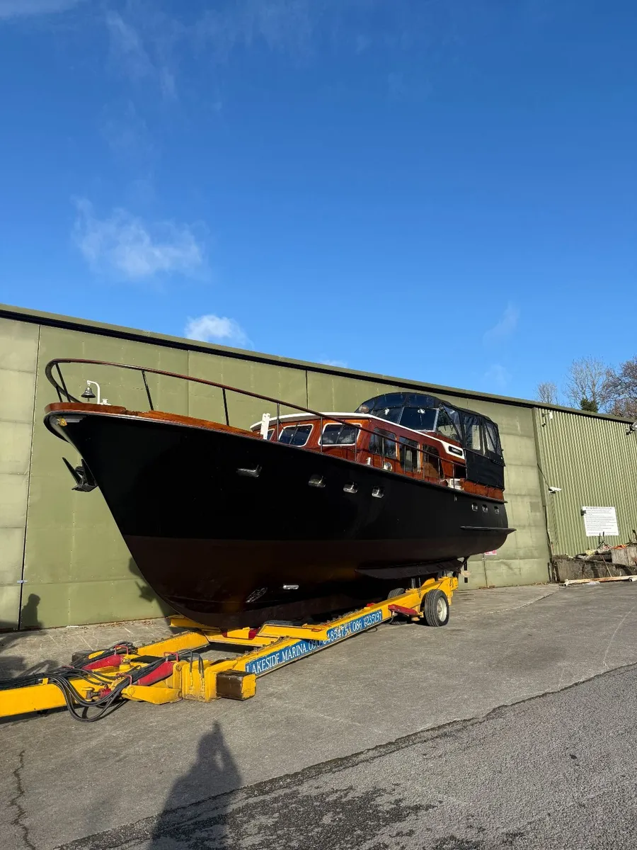 Thinking Of Getting Your Boat Painted this Winter? - Image 4