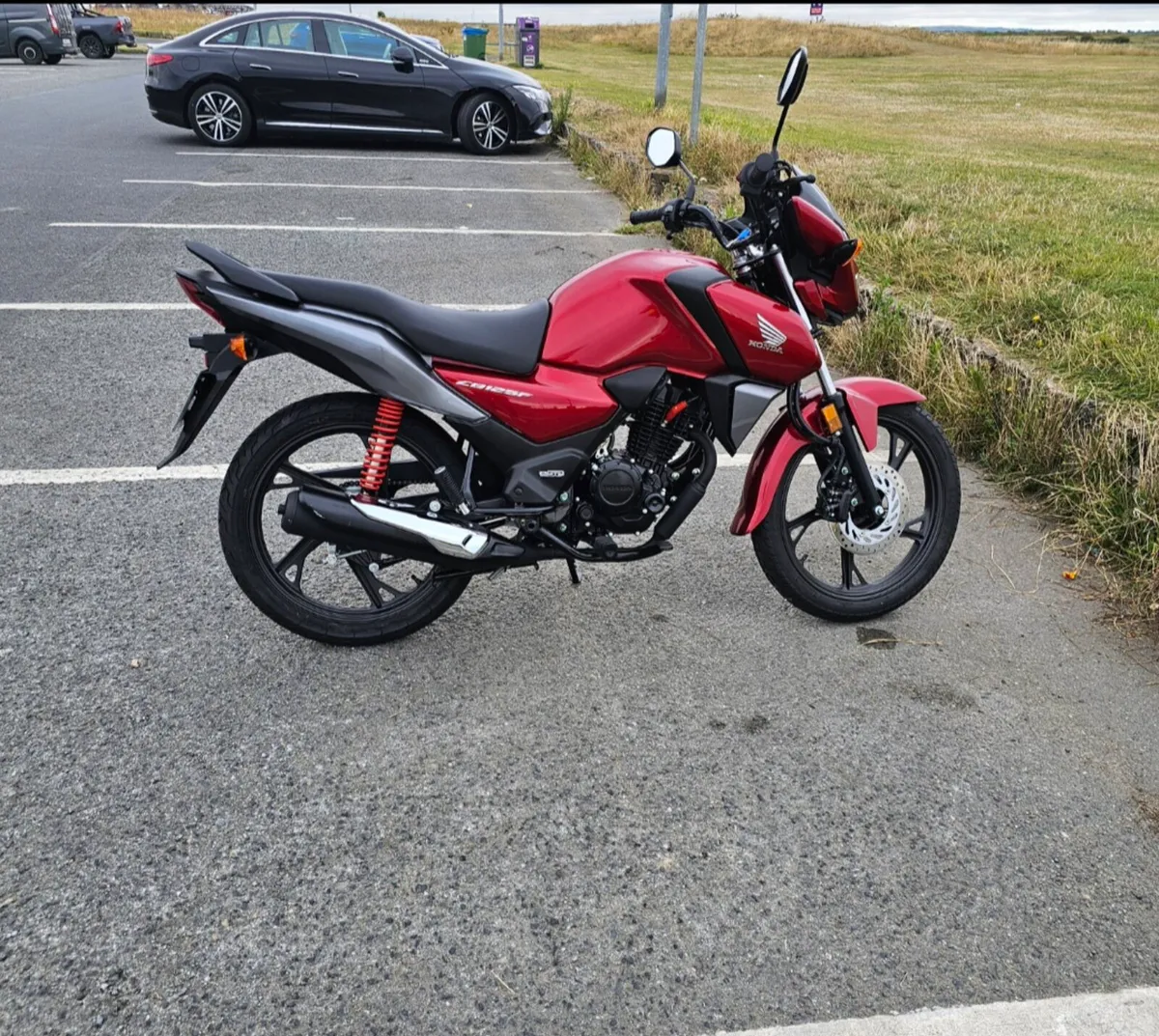Honda cb125f
